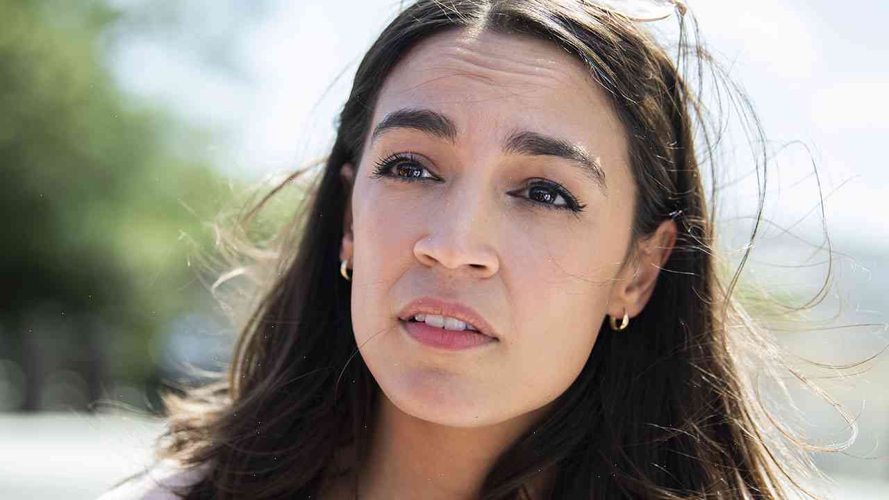Alexandria Ocasio-Cortez goes to bat for power-hungry judge, calls it ‘dog-whistle racism’