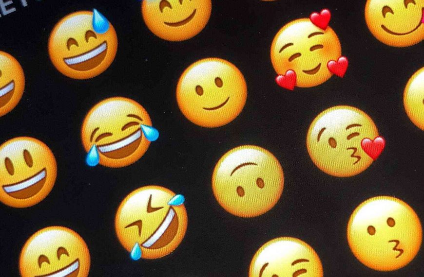 Our favorite emoji predictions for 2021